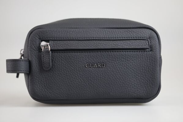 Guard - Guard 19023 Serisi Siyah Deri el Çantası Guard - Guard 19023 Serisi Siyah Deri el Çantası