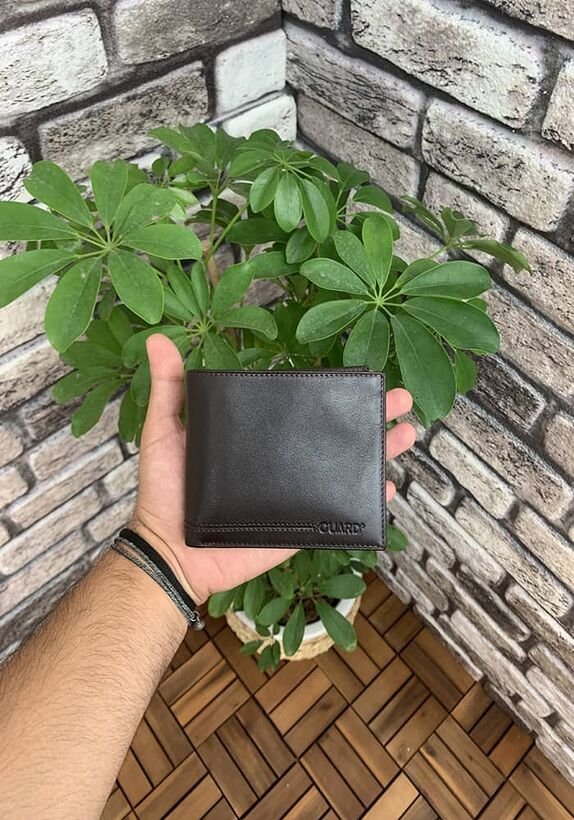 Guard Coin Compartment Horizontal Brown Leather Men's Wallet Guard Coin Compartment Horizontal Brown Leather Men's Wallet
