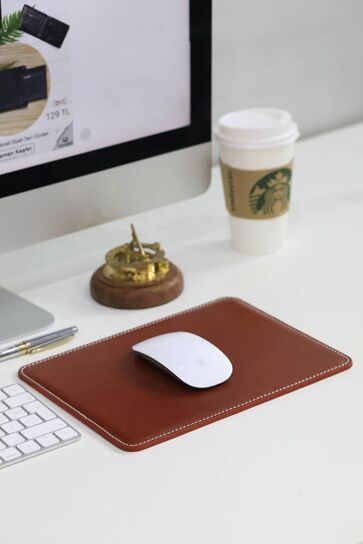 Guard - Guard Stitch Detailed Tan Leather Mouse Pad 26 x 20 Cm