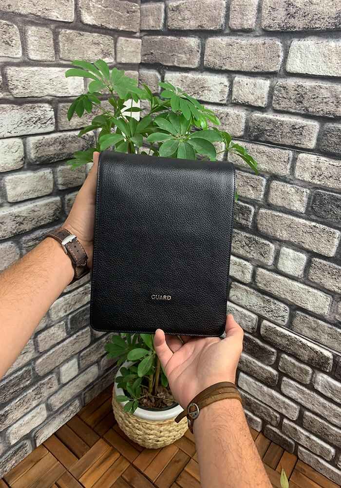 Haki Deri Siyah Omuz Askılı Çanta (T680)